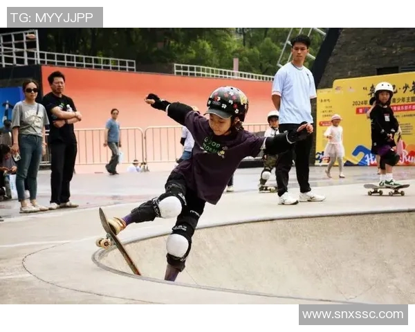 成都极限运动队在世界滑板锦标赛中以54分稳居积分榜首位
